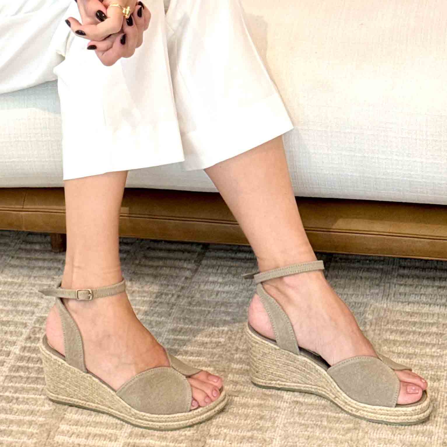 Espadrille Wedge Peep Toe - Fendi